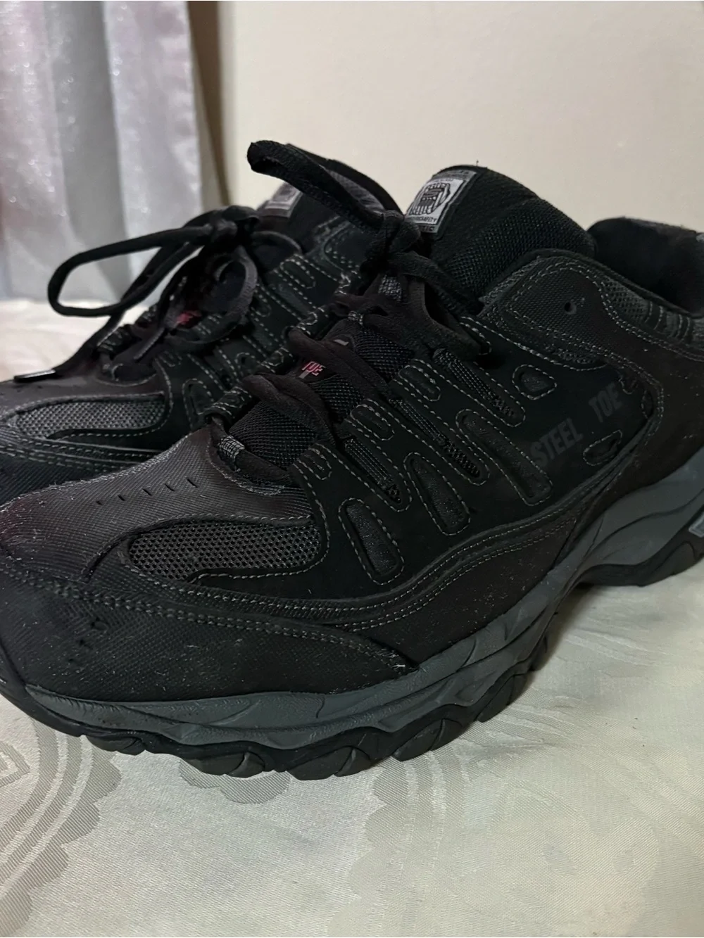 Skechers Men's Black Athletic Steel Toe Sneakers